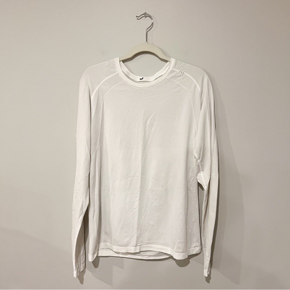 Lululemon Metal Vent Tech Long Sleeve 2.0 in White - Picture 3 of 8